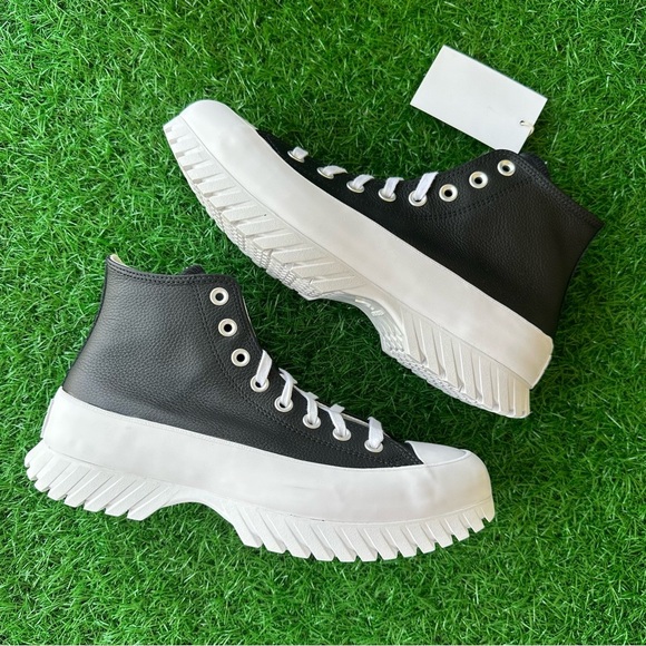 Converse Black and White High-Top Platforms - Picture 4 of 8